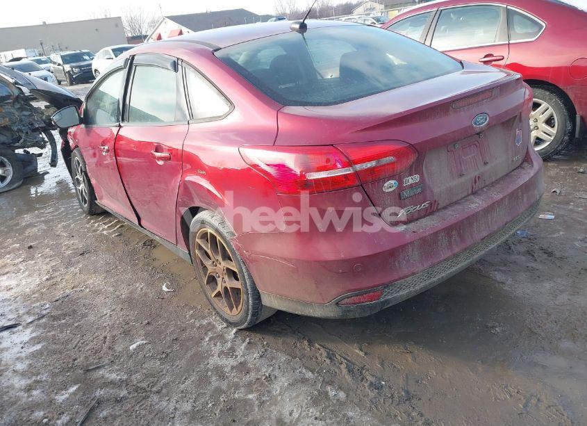 Photo 3 of 2017 Ford Focus SEL (VIN 1FADP3H20HL339958)