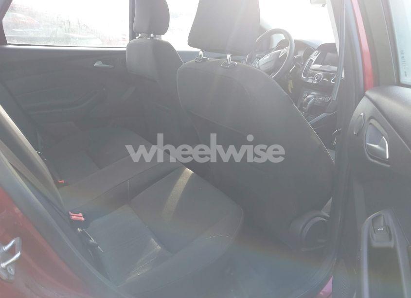 Photo 8 of 2017 Ford Focus SEL (VIN 1FADP3H20HL339958)