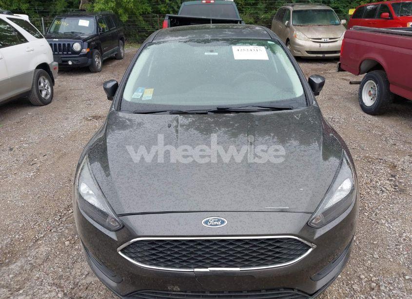 Photo 6 of 2018 Ford Focus SEL (VIN 1FADP3H20JL200919)