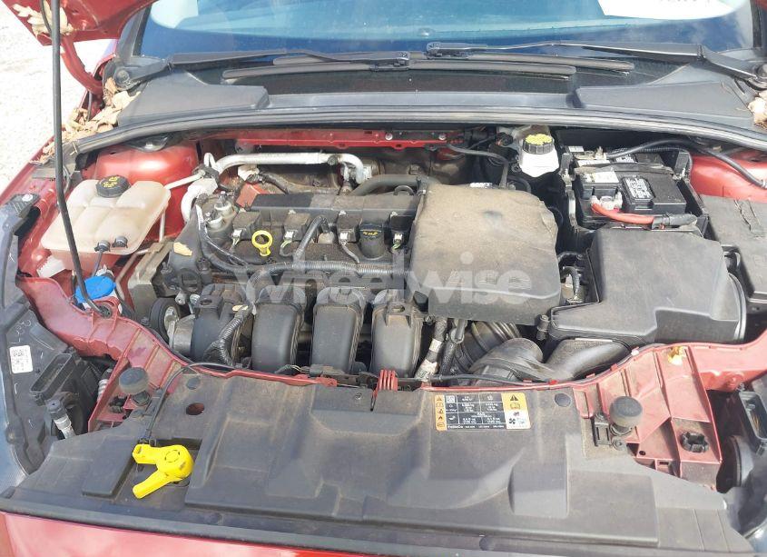 Photo 10 of 2018 Ford Focus SEL (VIN 1FADP3H20JL255774)