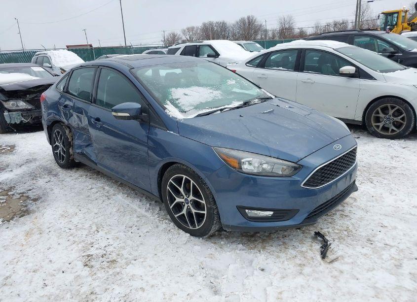 2018 Ford Focus SEL (VIN 1FADP3H20JL268458) main photo