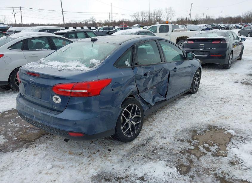 Photo 4 of 2018 Ford Focus SEL (VIN 1FADP3H20JL268458)