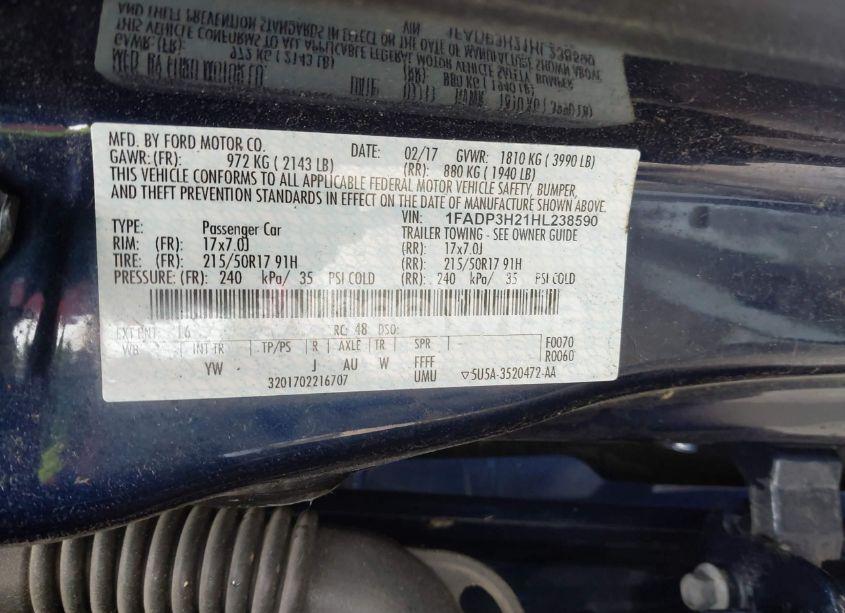 Photo 9 of 2017 Ford Focus SEL (VIN 1FADP3H21HL238590)