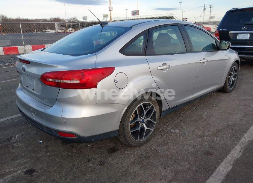 Photo 4 of 2017 Ford Focus SEL (VIN 1FADP3H21HL269502)