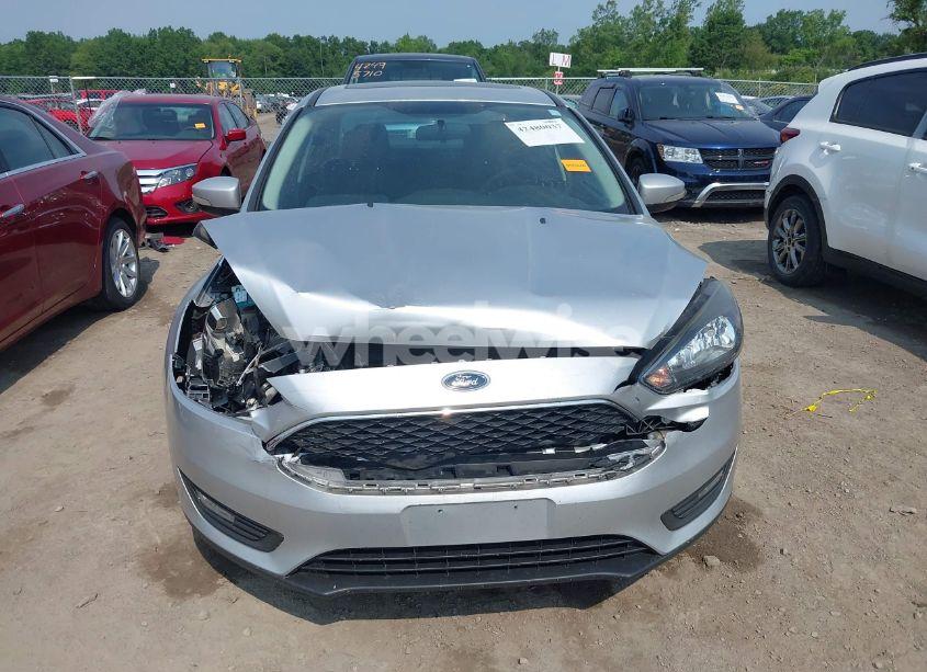 Photo 12 of 2017 Ford Focus SEL (VIN 1FADP3H21HL340181)