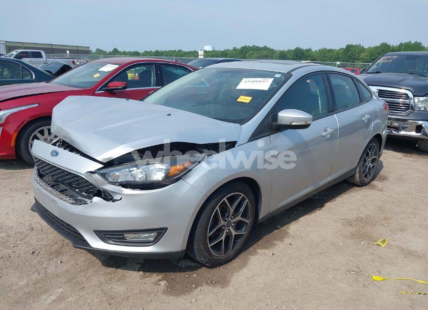 Photo 2 of 2017 Ford Focus SEL (VIN 1FADP3H21HL340181)