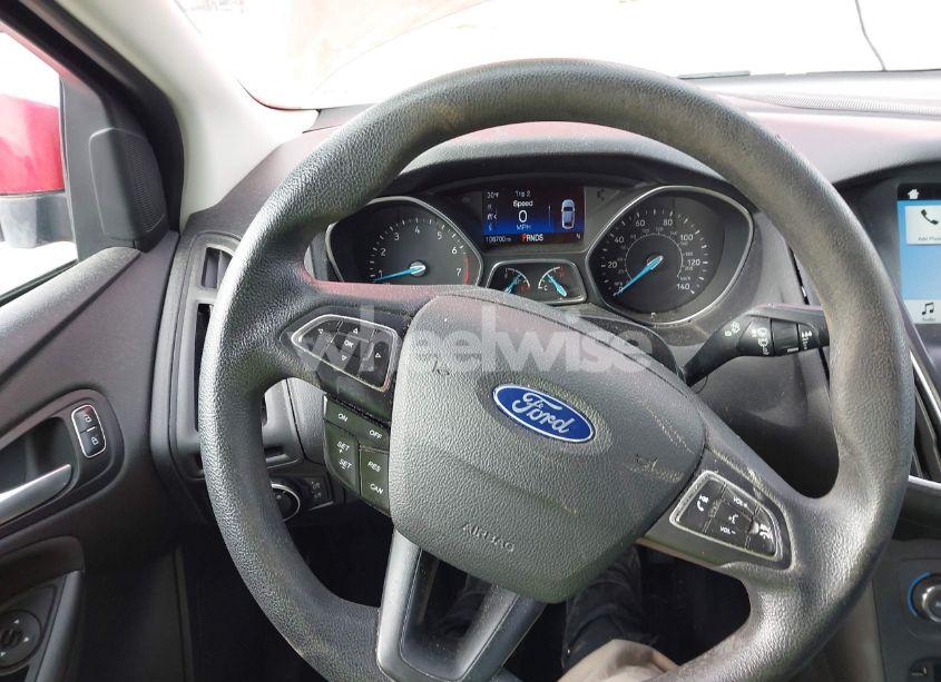 Photo 20 of 2017 Ford Focus SEL (VIN 1FADP3H22HL223368)