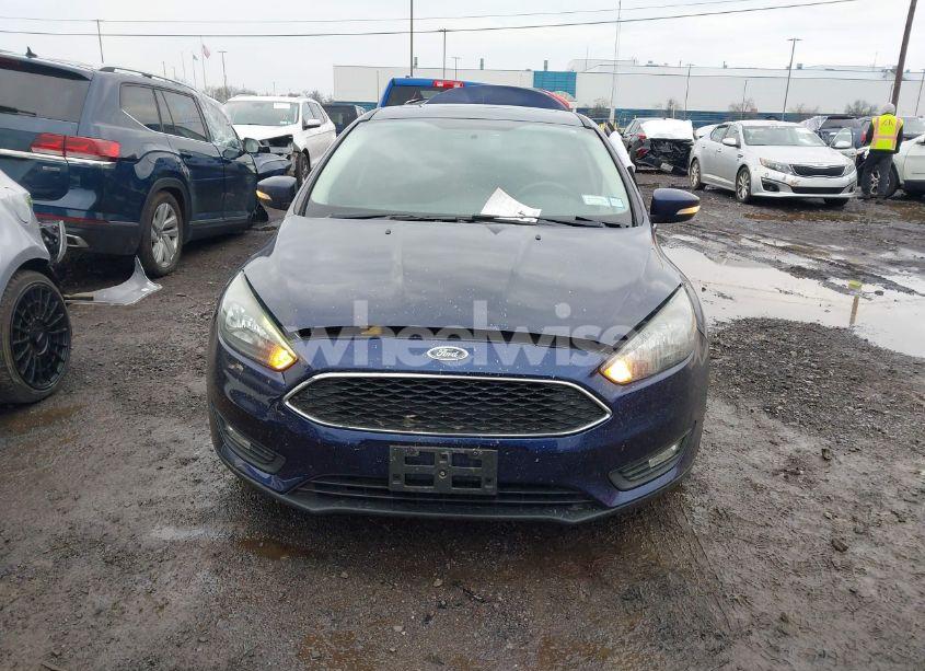 Photo 12 of 2017 Ford Focus SEL (VIN 1FADP3H22HL229378)