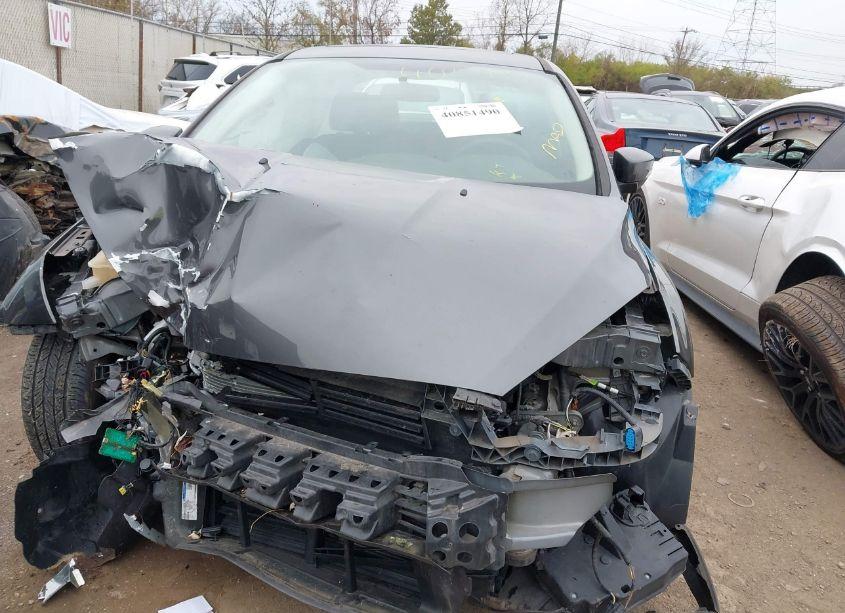 Photo 12 of 2017 Ford Focus SEL (VIN 1FADP3H22HL265135)