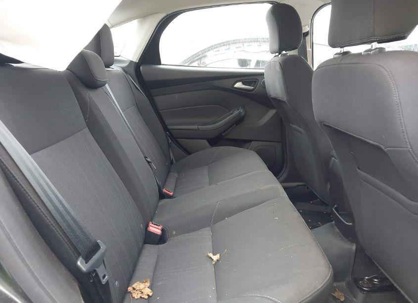 Photo 8 of 2017 Ford Focus SEL (VIN 1FADP3H22HL265135)