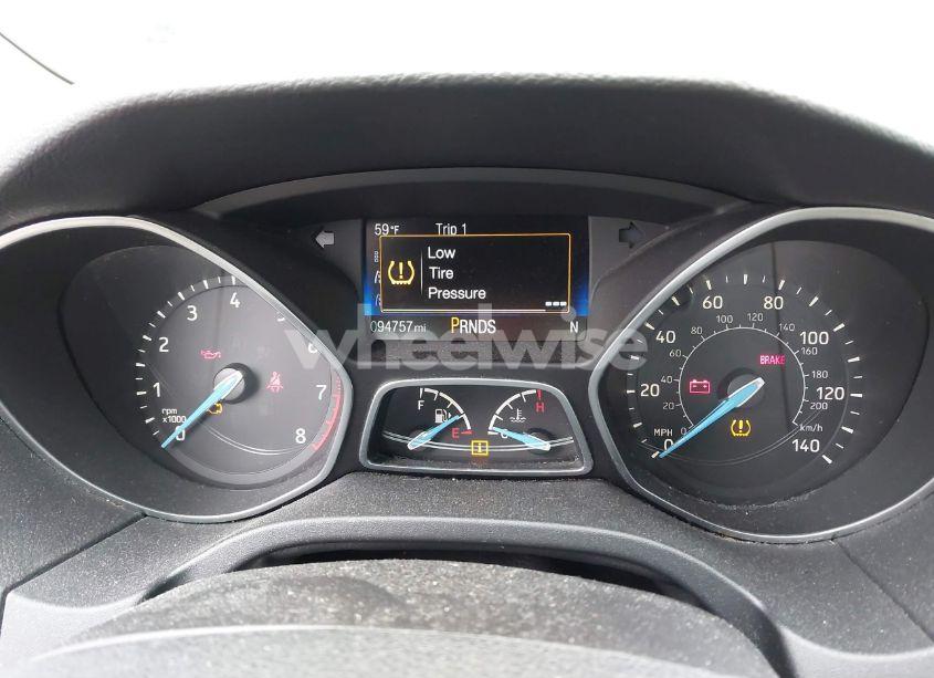 Photo 7 of 2017 Ford Focus SEL (VIN 1FADP3H22HL305908)