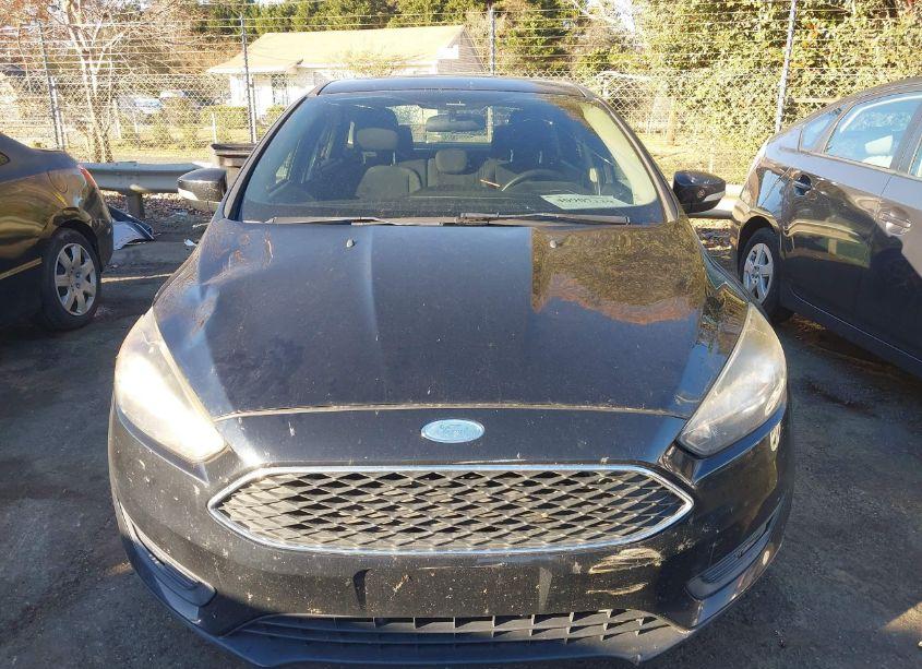 Photo 12 of 2017 Ford Focus SEL (VIN 1FADP3H22HL331408)