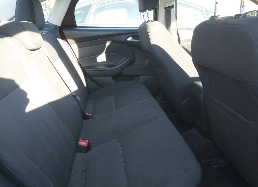 Photo 8 of 2017 Ford Focus SEL (VIN 1FADP3H22HL331408)