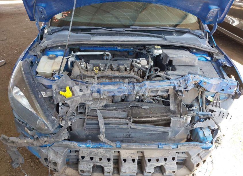 Photo 10 of 2018 Ford Focus SEL (VIN 1FADP3H22JL211680)