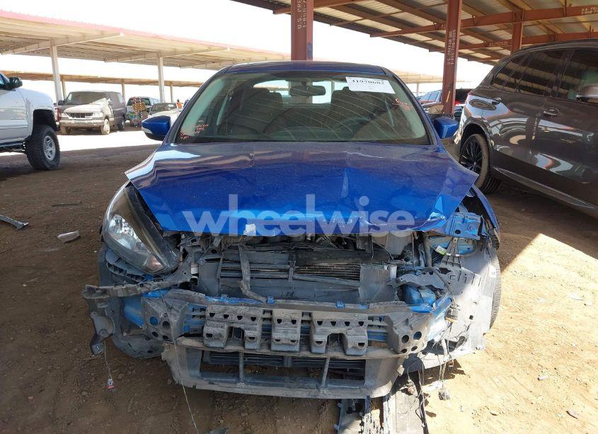 Photo 13 of 2018 Ford Focus SEL (VIN 1FADP3H22JL211680)