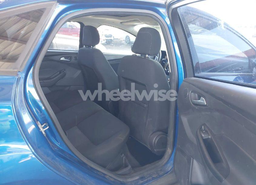 Photo 8 of 2018 Ford Focus SEL (VIN 1FADP3H22JL211680)