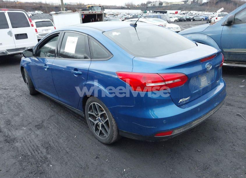 Photo 3 of 2018 Ford Focus SEL (VIN 1FADP3H22JL216992)
