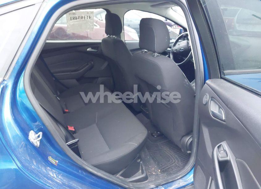 Photo 8 of 2018 Ford Focus SEL (VIN 1FADP3H22JL216992)