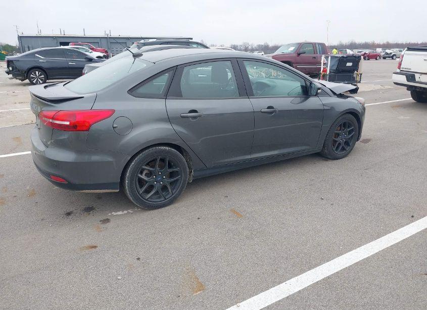 Photo 4 of 2017 Ford Focus SEL (VIN 1FADP3H23HL226392)