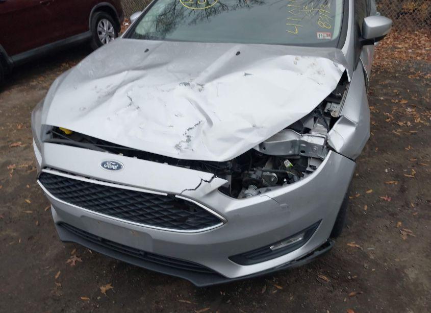 Photo 6 of 2017 Ford Focus SEL (VIN 1FADP3H23HL269954)