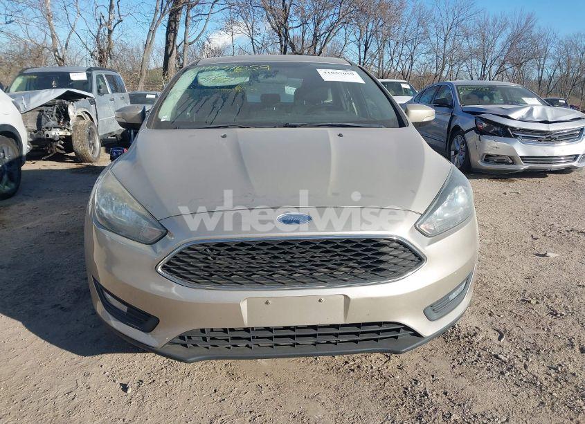 Photo 12 of 2017 Ford Focus SEL (VIN 1FADP3H23HL294868)