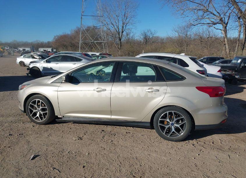 Photo 14 of 2017 Ford Focus SEL (VIN 1FADP3H23HL294868)