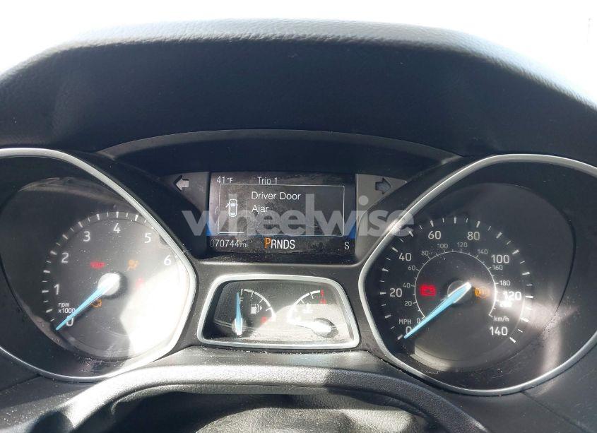 Photo 7 of 2017 Ford Focus SEL (VIN 1FADP3H23HL346905)