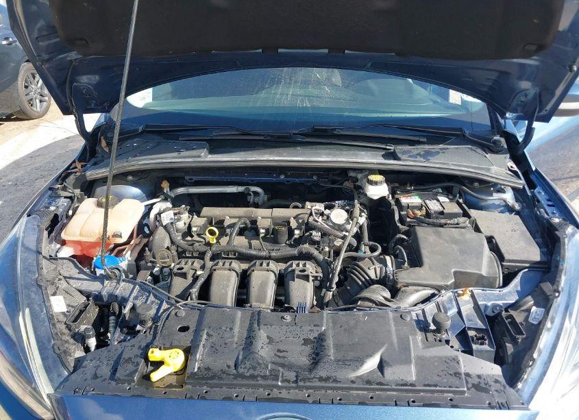 Photo 10 of 2018 Ford Focus SEL (VIN 1FADP3H23JL214765)