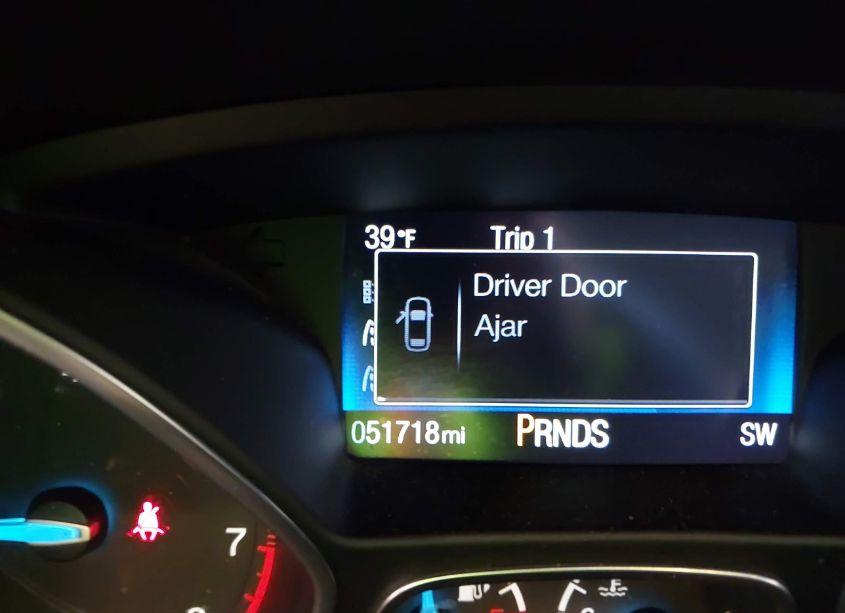 Photo 15 of 2017 Ford Focus SEL (VIN 1FADP3H24HL276928)