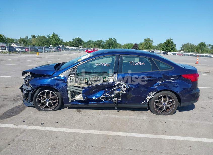 Photo 15 of 2017 Ford Focus SEL (VIN 1FADP3H24HL295284)