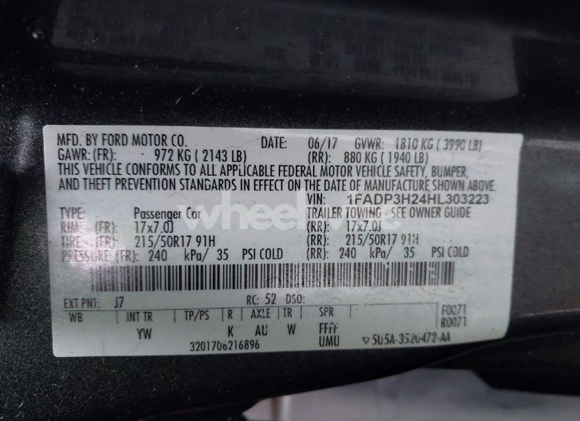 Photo 9 of 2017 Ford Focus SEL (VIN 1FADP3H24HL303223)