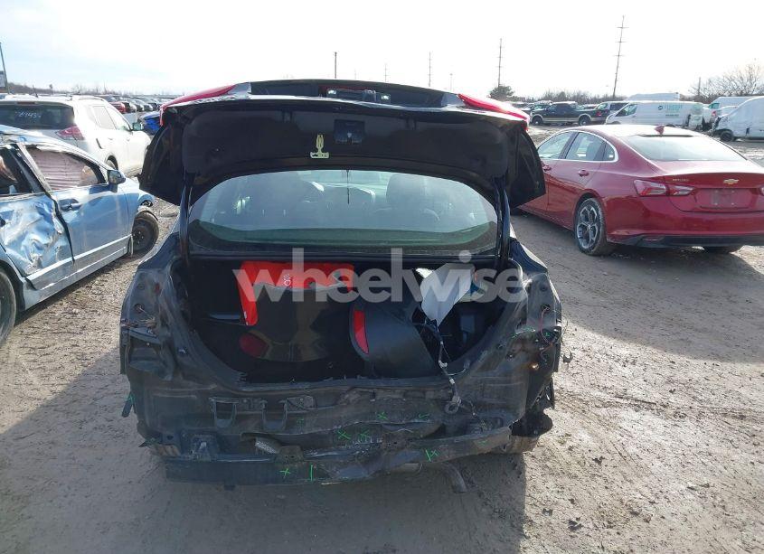 Photo 16 of 2018 Ford Focus SEL (VIN 1FADP3H24JL255213)