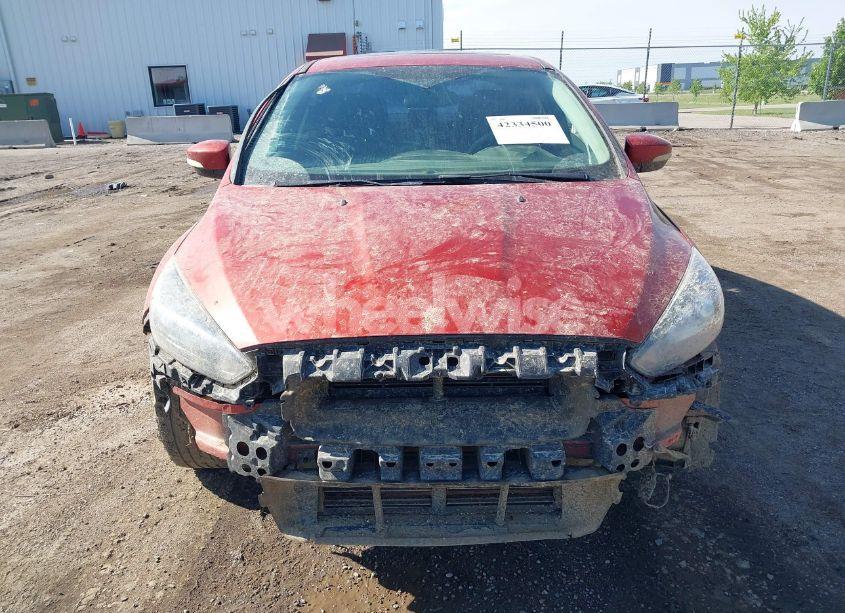 Photo 12 of 2018 Ford Focus SEL (VIN 1FADP3H24JL260024)