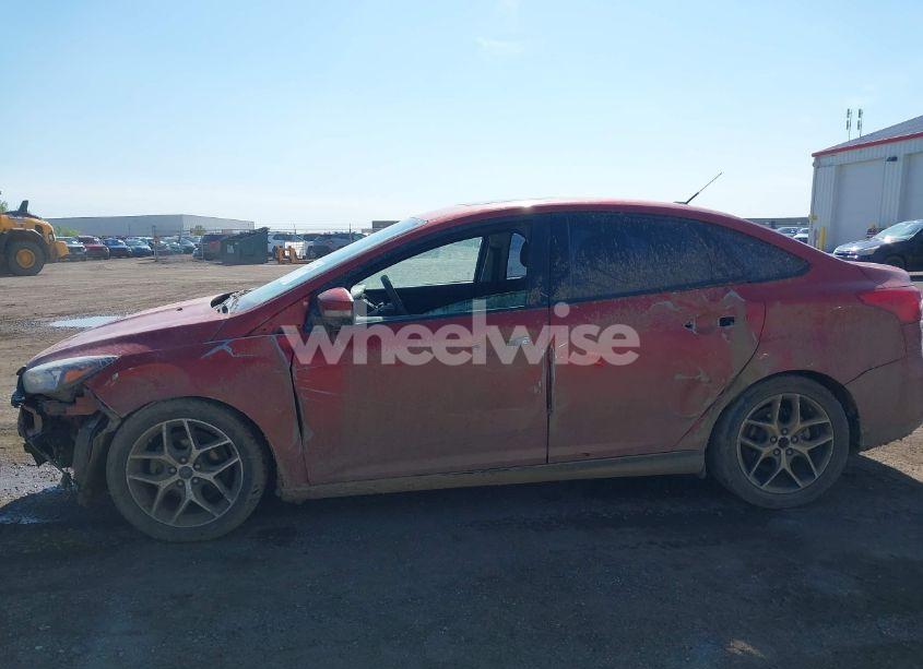 Photo 14 of 2018 Ford Focus SEL (VIN 1FADP3H24JL260024)