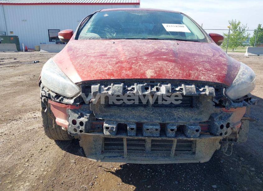 Photo 6 of 2018 Ford Focus SEL (VIN 1FADP3H24JL260024)