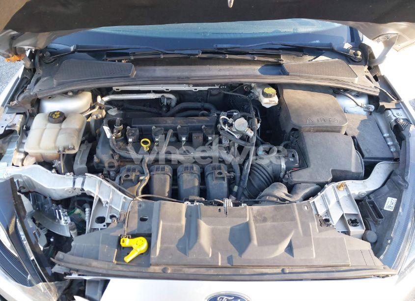 Photo 10 of 2018 Ford Focus SEL (VIN 1FADP3H24JL301073)