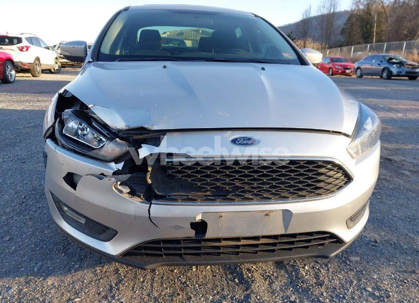 Photo 17 of 2018 Ford Focus SEL (VIN 1FADP3H24JL301073)