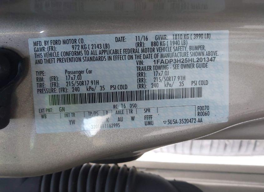 Photo 9 of 2017 Ford Focus SEL (VIN 1FADP3H25HL201347)