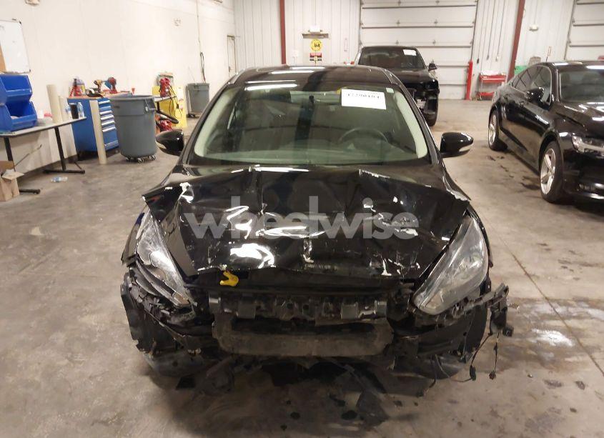 Photo 13 of 2017 Ford Focus SEL (VIN 1FADP3H25HL245039)