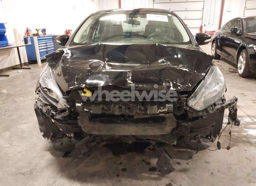 Photo 6 of 2017 Ford Focus SEL (VIN 1FADP3H25HL245039)