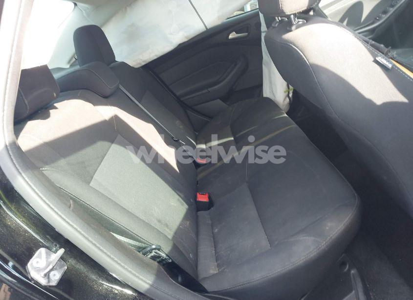 Photo 8 of 2017 Ford Focus SEL (VIN 1FADP3H25HL257661)