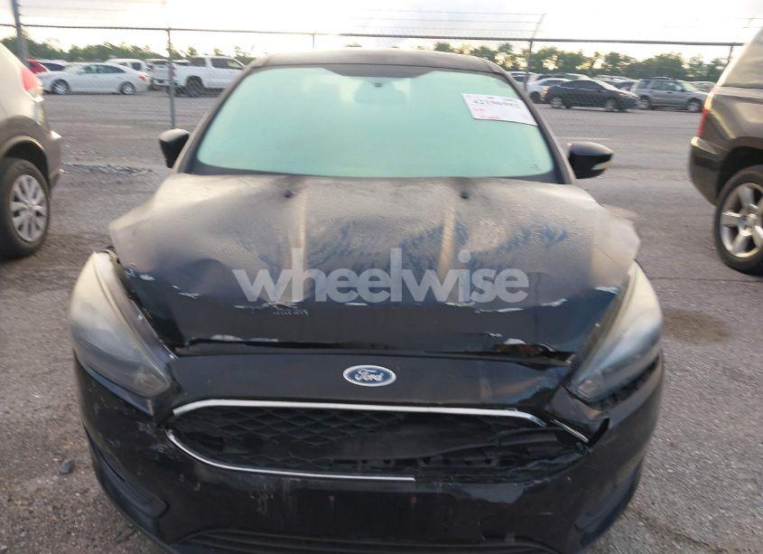 Photo 12 of 2017 Ford Focus SEL (VIN 1FADP3H25HL265128)
