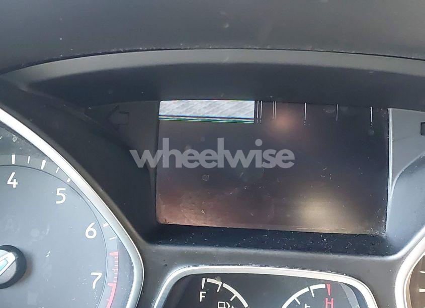 Photo 14 of 2017 Ford Focus SEL (VIN 1FADP3H25HL338210)