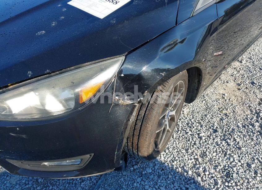 Photo 17 of 2017 Ford Focus SEL (VIN 1FADP3H25HL338210)