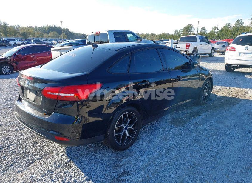 Photo 4 of 2017 Ford Focus SEL (VIN 1FADP3H25HL338210)