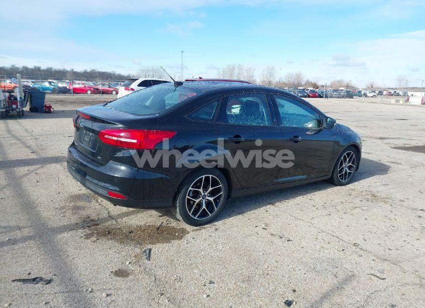 Photo 4 of 2018 Ford Focus SEL (VIN 1FADP3H25JL234970)