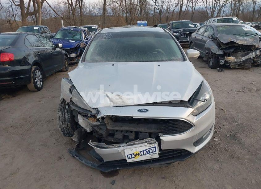 Photo 12 of 2017 Ford Focus SEL (VIN 1FADP3H26HL229738)