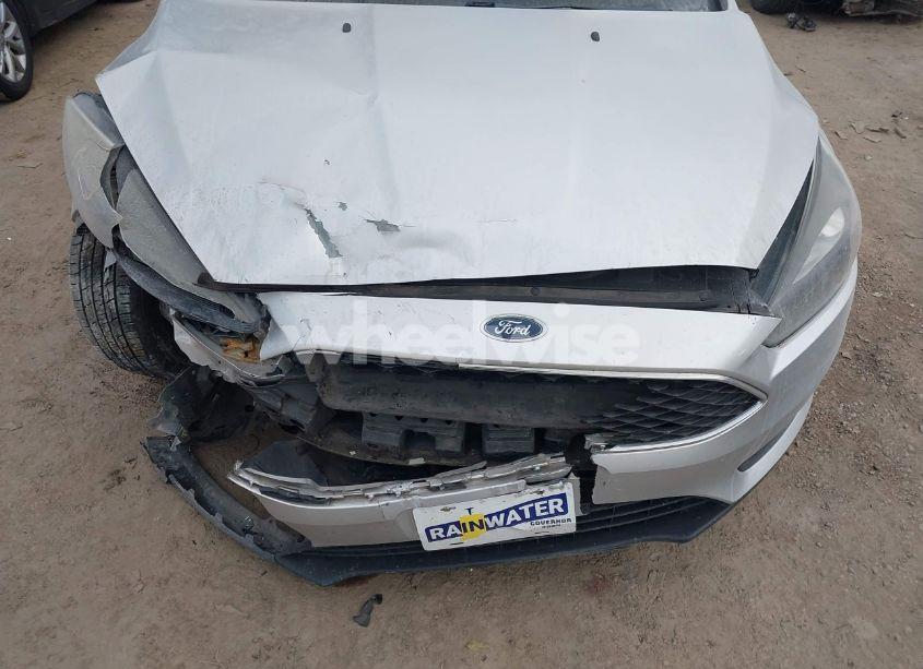 Photo 6 of 2017 Ford Focus SEL (VIN 1FADP3H26HL229738)