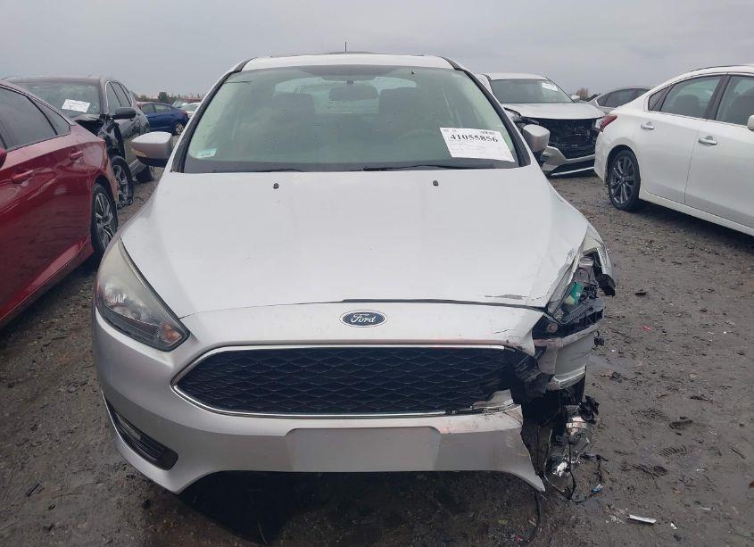 Photo 12 of 2017 Ford Focus SEL (VIN 1FADP3H26HL236589)