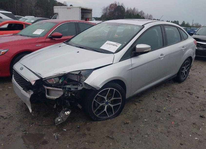 Photo 2 of 2017 Ford Focus SEL (VIN 1FADP3H26HL236589)